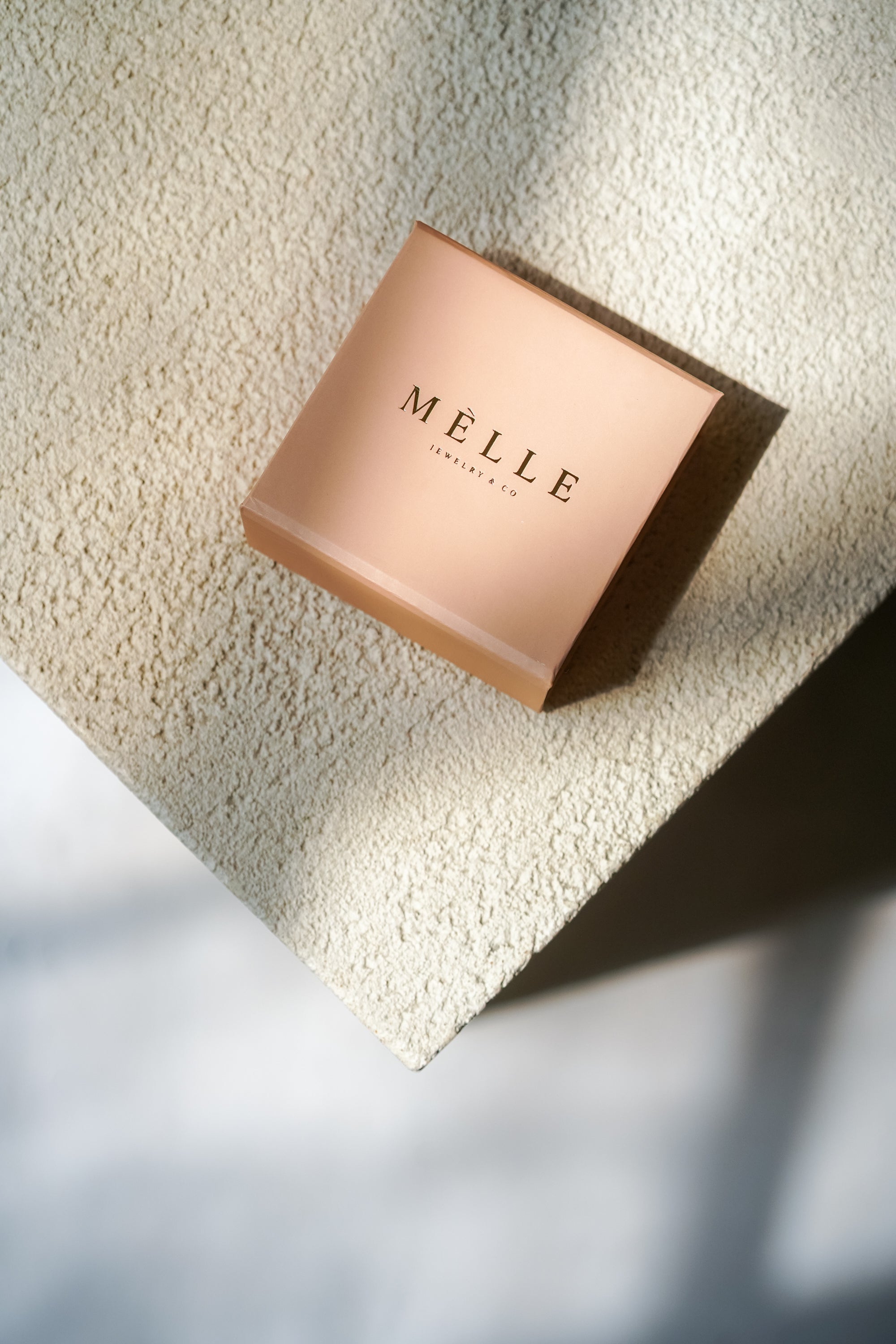 MÈLLE Boîte Cadeau : une idée parfaite pour offrir un bijou en cadeau