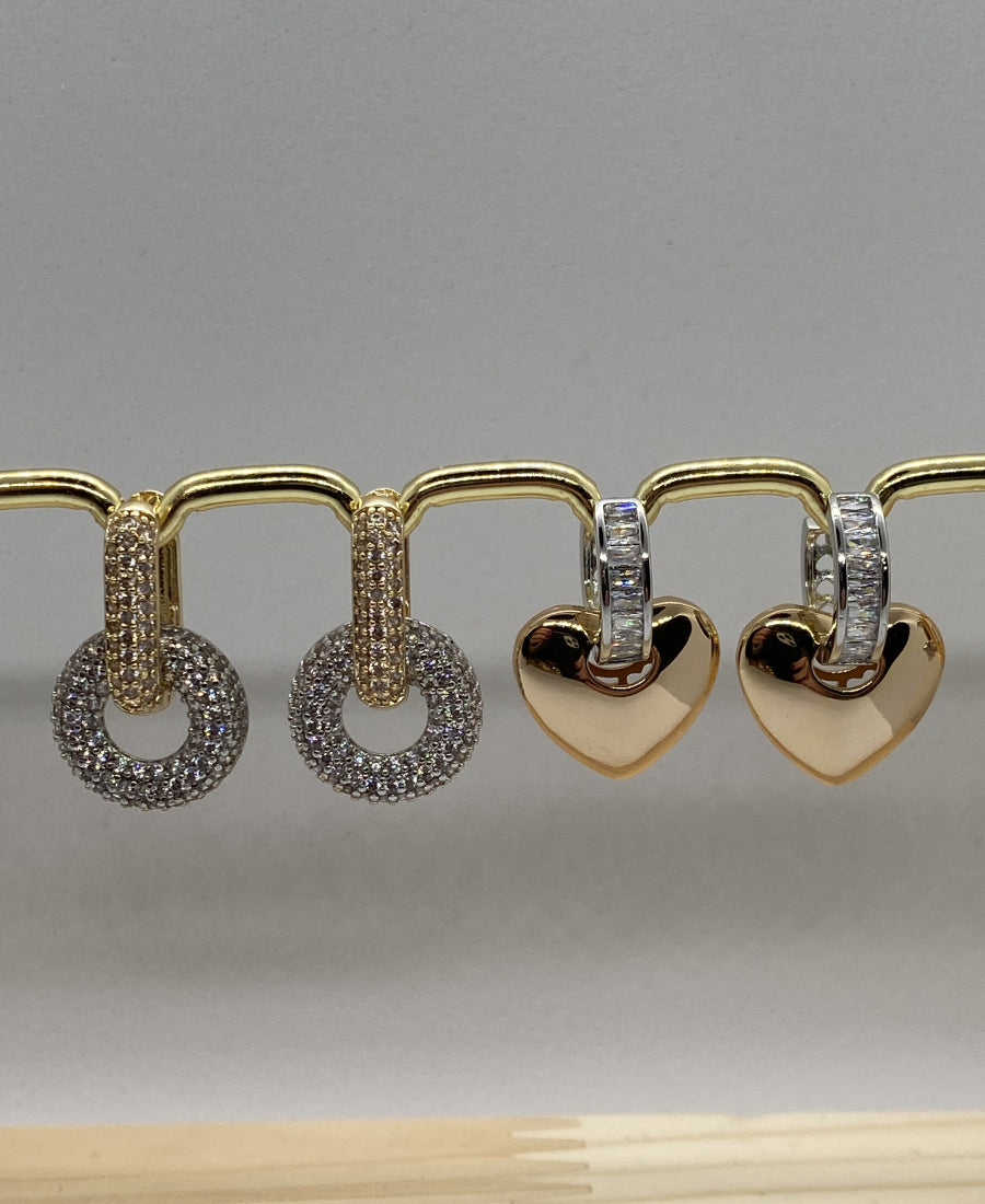 Boucles d'oreilles cœur doré et zirconium – Tara
