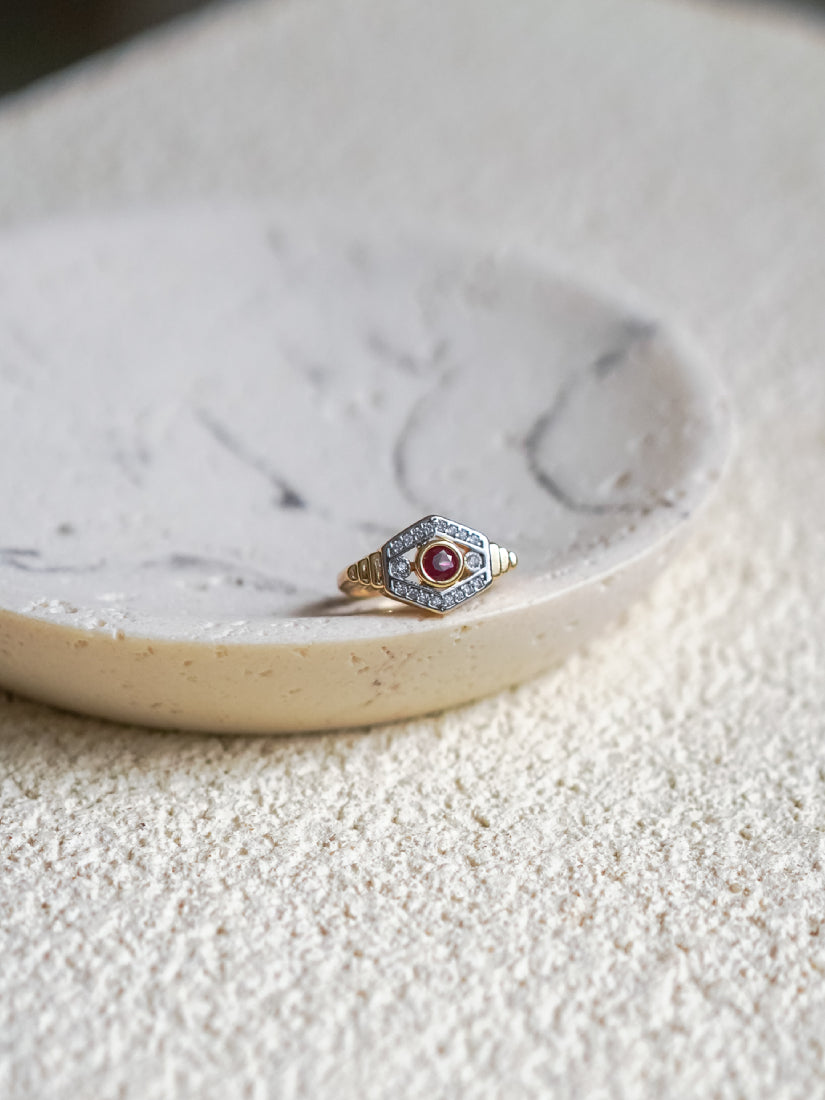 Bague Gaia - Élégance géométrique en trois couleurs