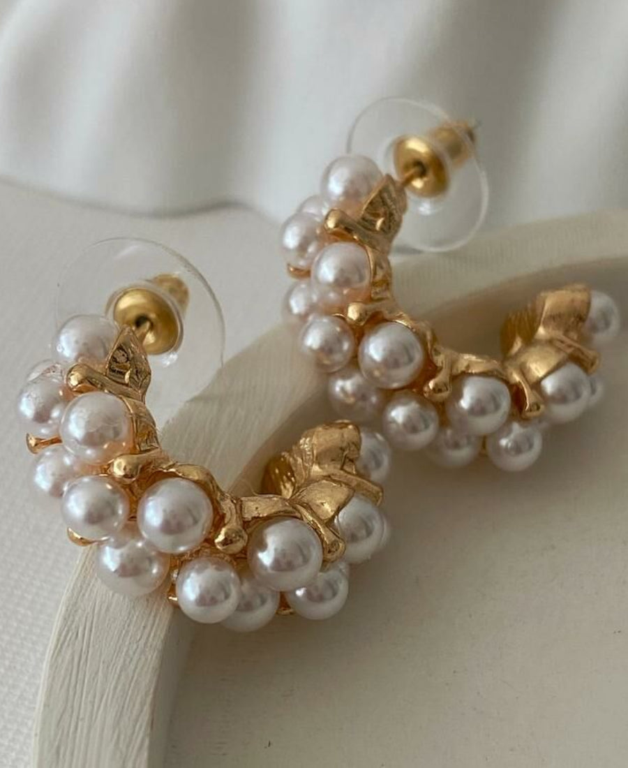 Boucles d'oreilles perles dorées – Arielle