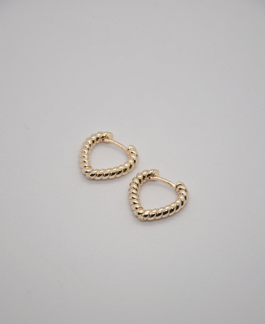 Boucles d’oreilles Lana - Twist raffiné en forme de cœur