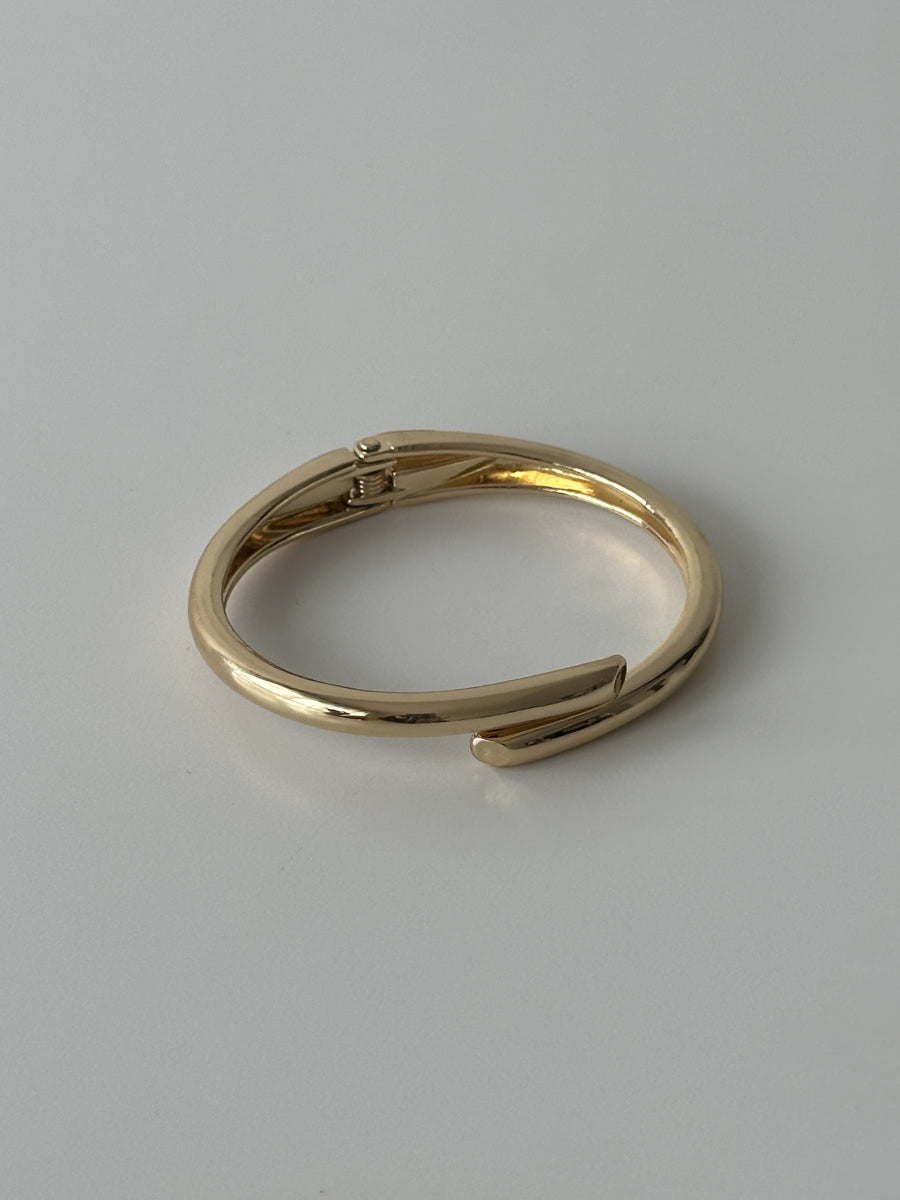 Bracelet minimaliste en acier inoxydable - Elora
