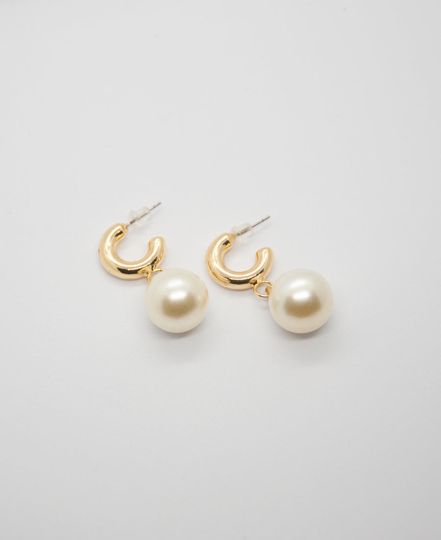 Boucles d'oreilles perles dorées – Lys