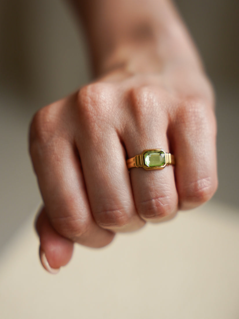 Bague Zélie en pierre colorée