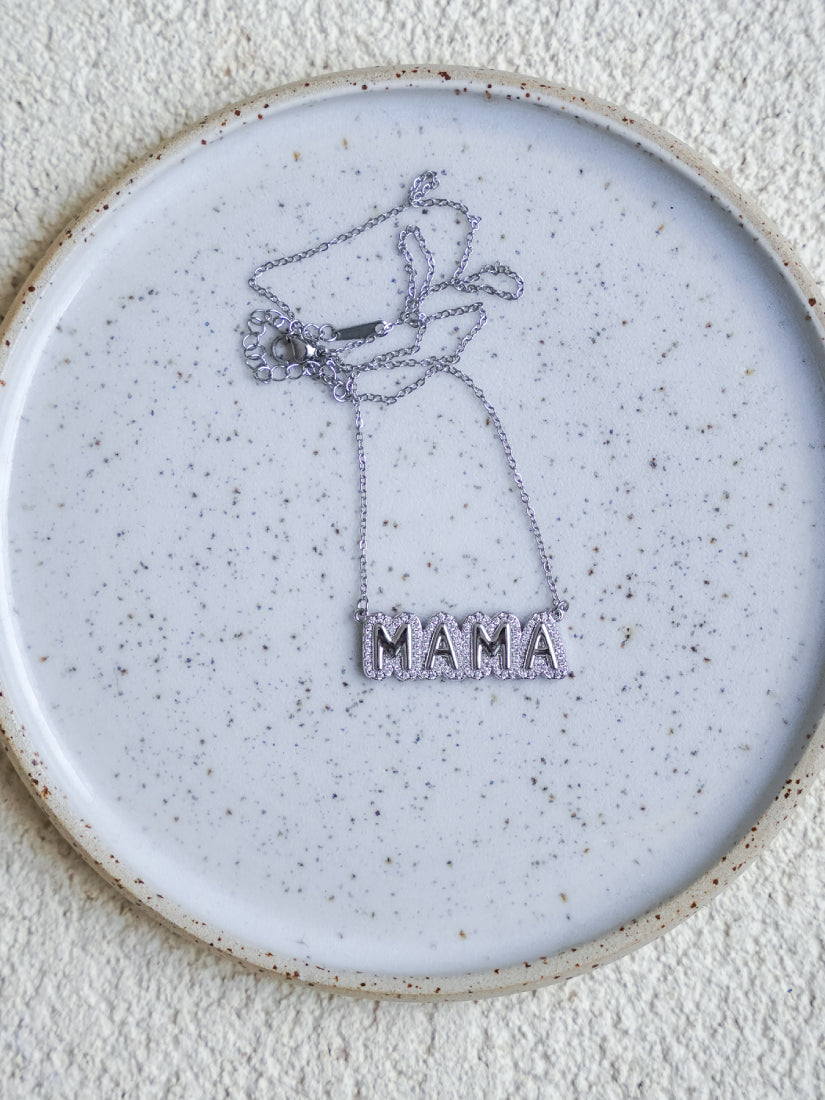 Collier MAMA - Douceur intemporelle en argent