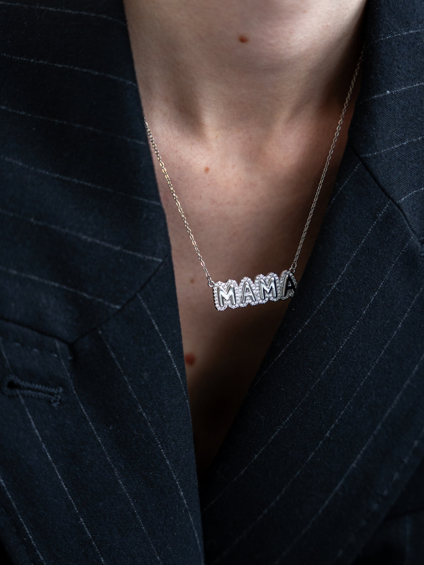 Collier MAMA - Douceur intemporelle en argent