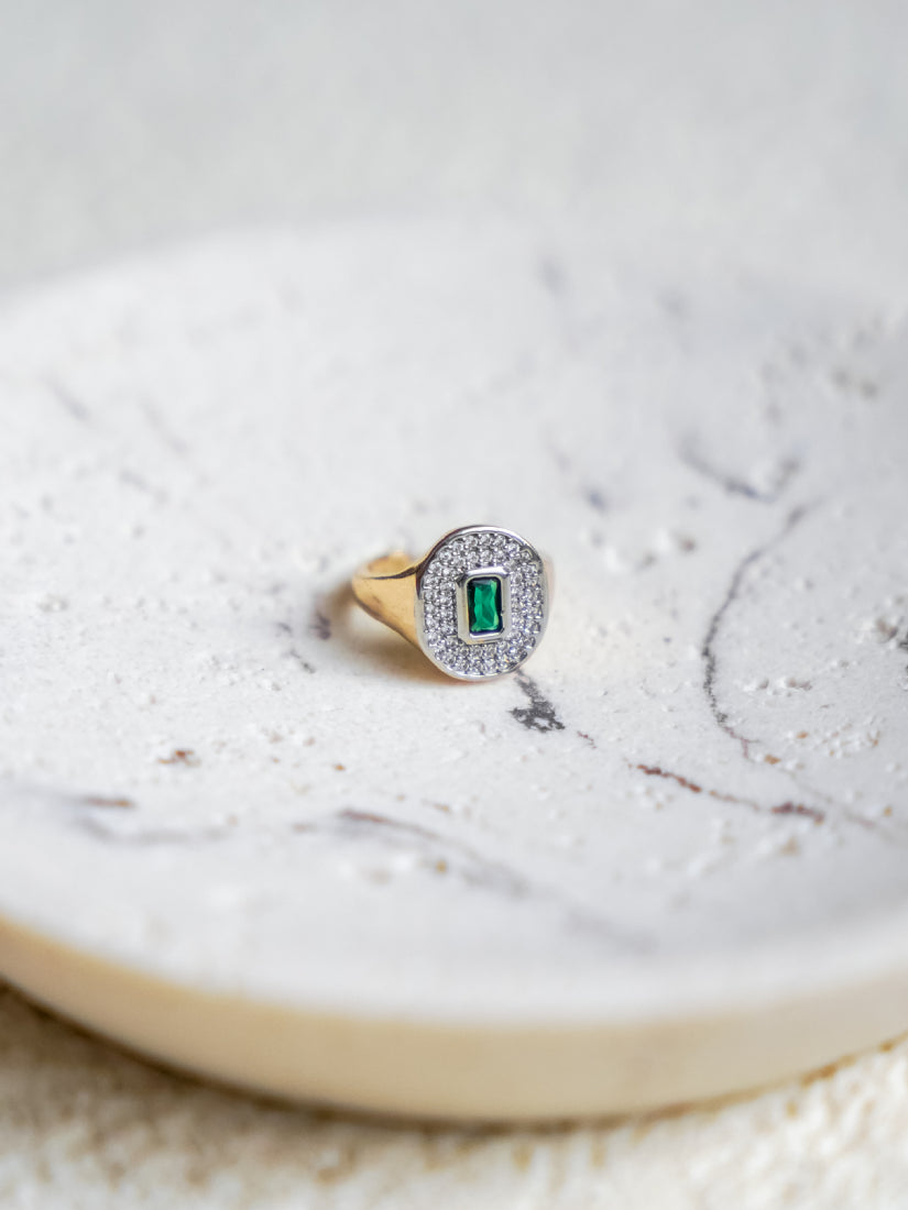 Bague pinky Leandra en acier inoxydable doré – Pour le petit doigt