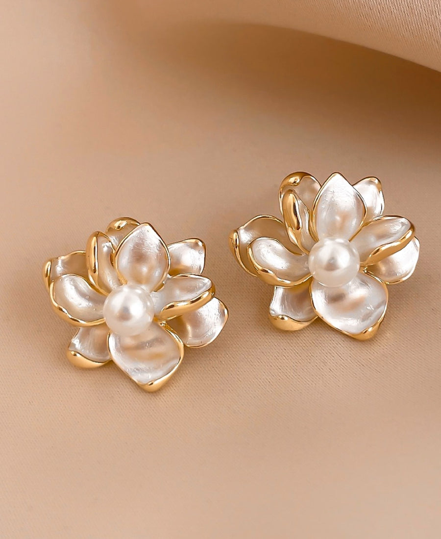 Boucles d'oreilles fleur émaillée et perle - Flora